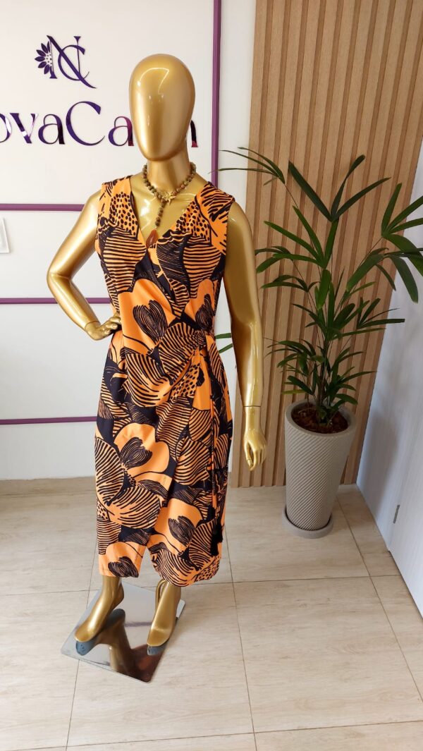 vestido midi envelope estampado look feminino