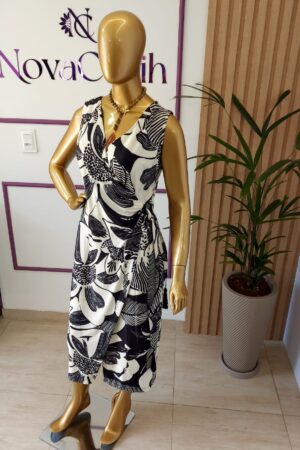 Vestido Midi Envelope Branco e Preto Fluity.