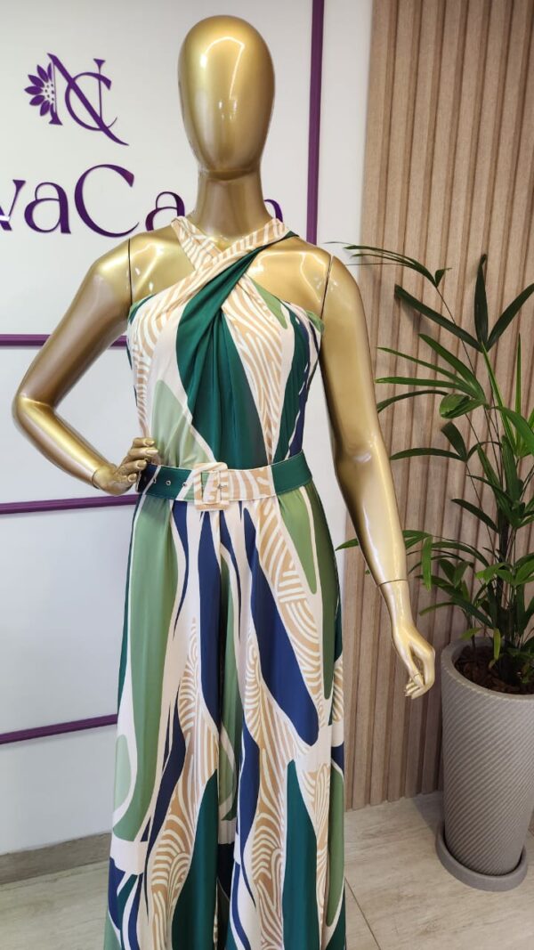 Macacão Pantalona de Alças Cruzadas no Decote - Estampado "Verde" - Imagem 6