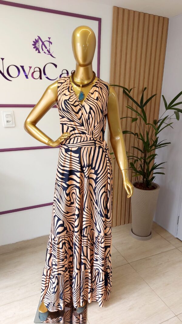 vestido longo com babado fashion
