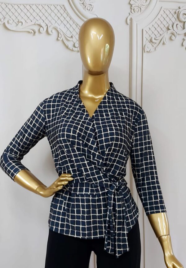 blusa com manga fluity