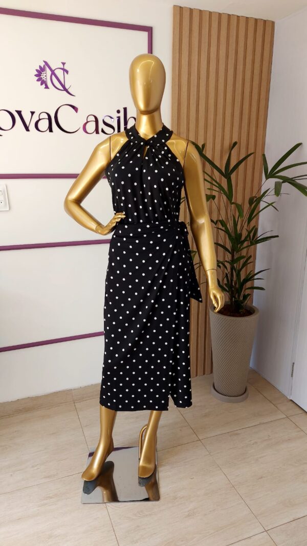 saia envelope e blusa poá fashion