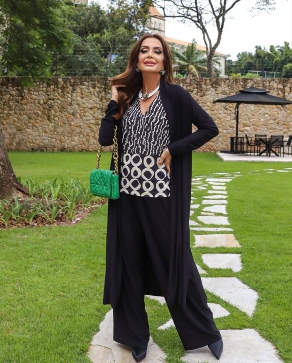 Cardigan Longo cor Preta                     ** Peças do Look vendidas separadamente** - Imagem 3