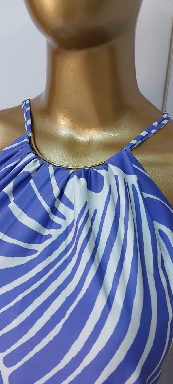 Blusa em Fluity de Alça com Maxi Colar Estampada - Imagem 4