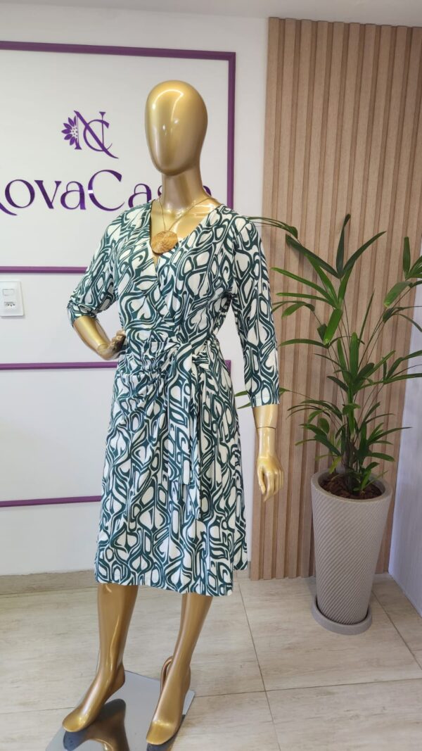 Vestido Curto Cachecouer em Estampa Assimétrica Valéria - Imagem 3