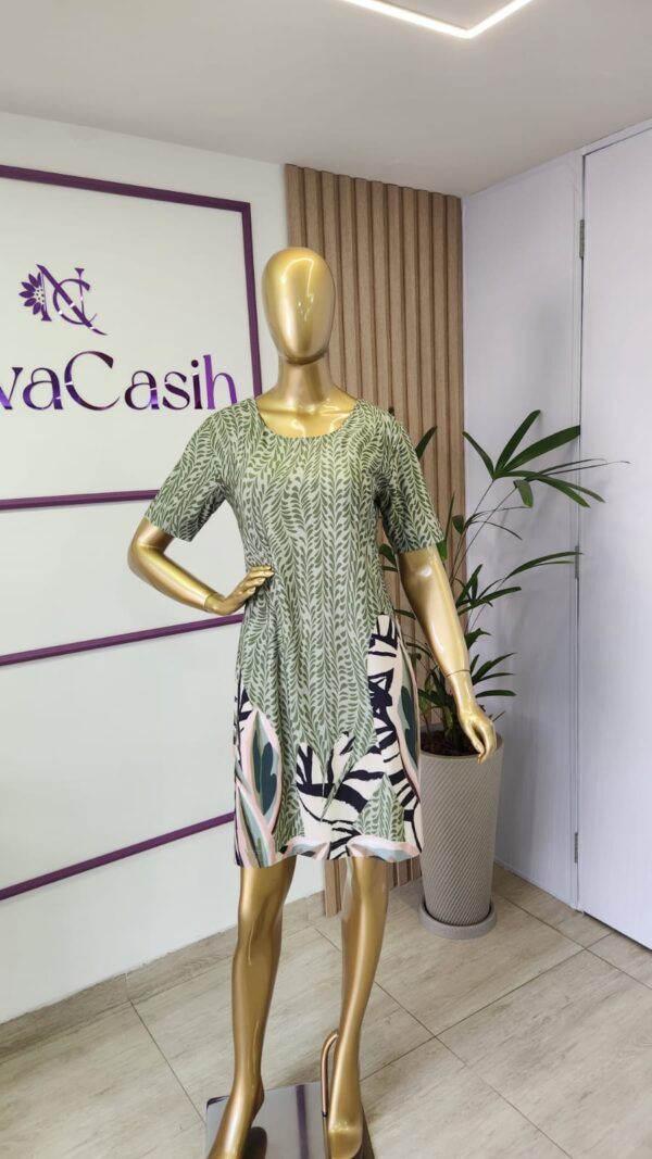 Vestido em Fluity Venice Túnica Estampado Verde - Imagem 4