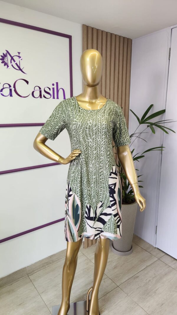 Vestido em Fluity Venice Túnica Estampado Verde - Imagem 6