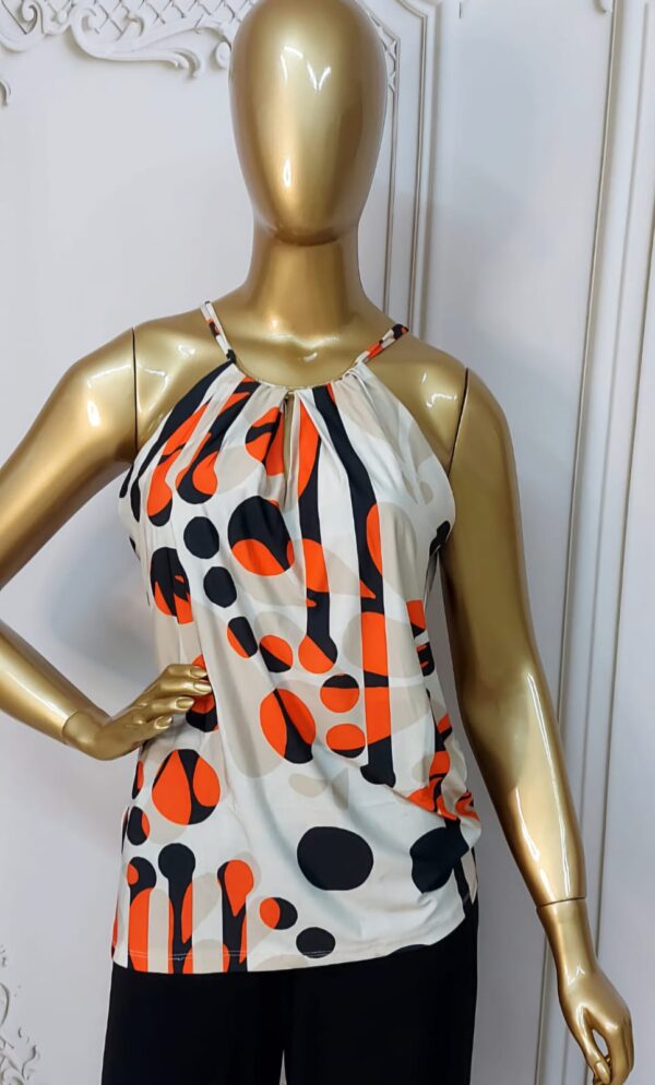 Blusa com Maxicolar em Fluity