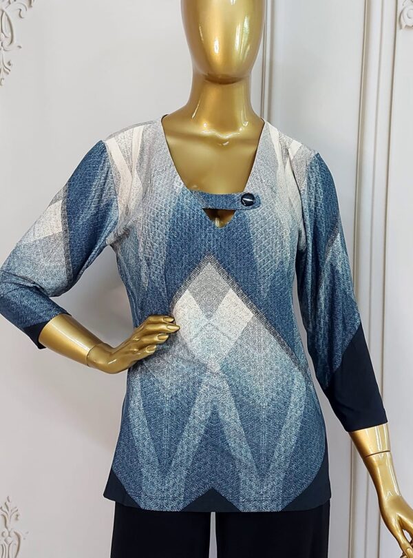 Blusa em Fluity Estampada Mescla Azul