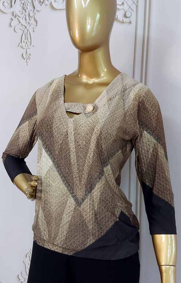 Blusa em Fluity Estampada Mescla Marrom - Imagem 4