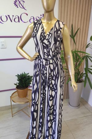 macacão fashion off white e preto